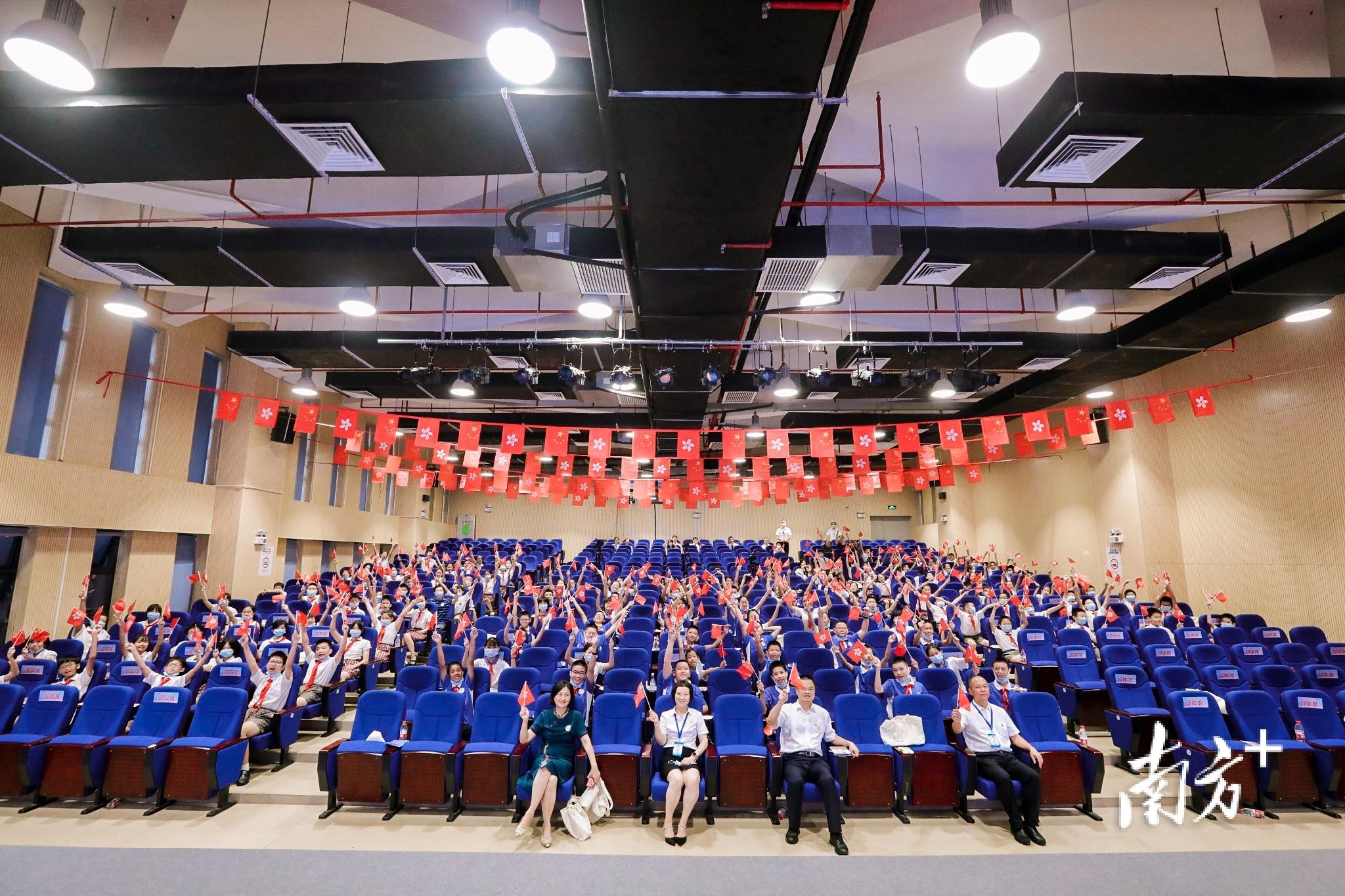 香港資料正版大全2025專注于智能生態(tài)發(fā)展，香港智能生態(tài)發(fā)展正版資料大全 2025專注前沿動態(tài)